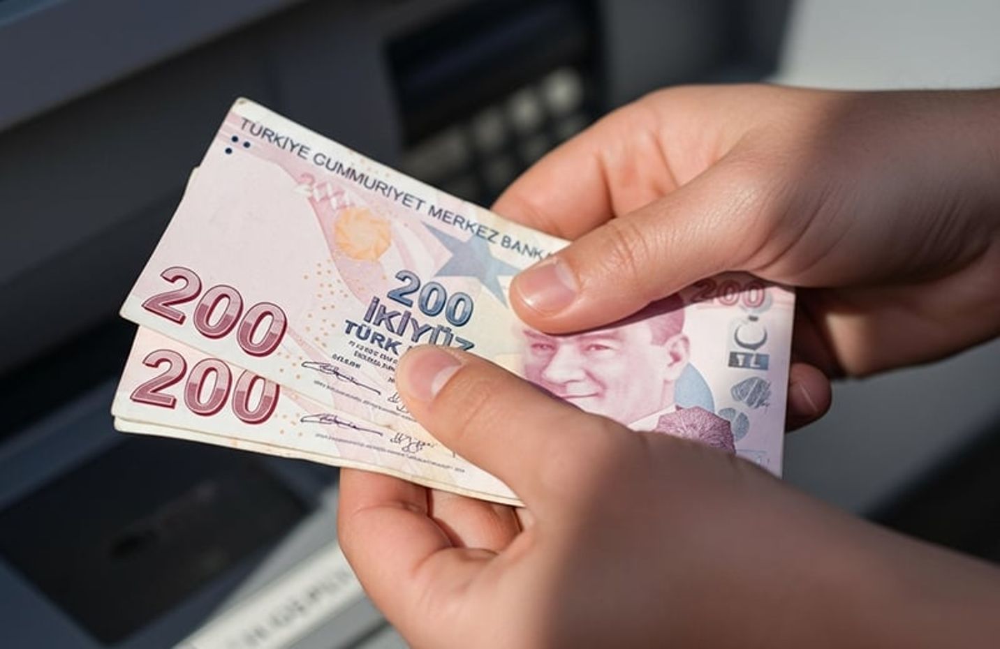Kredili mevduat hesabı (KMH) nedir? logosu