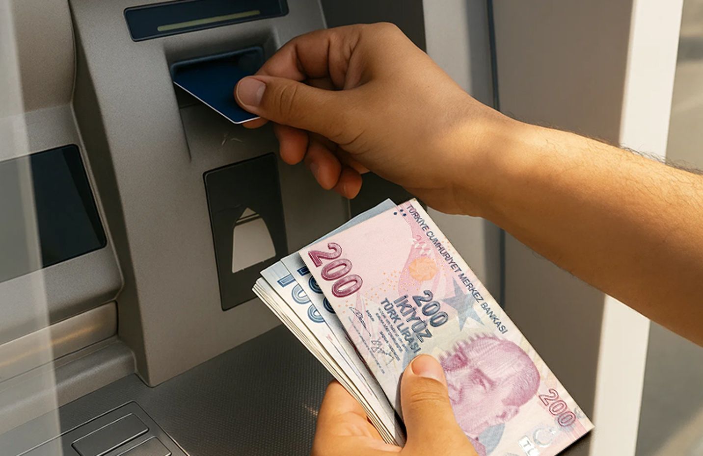 Faiz Oranı Aynı Olsa Bile Toplam Geri Ödeme Neden Değişir? logosu
